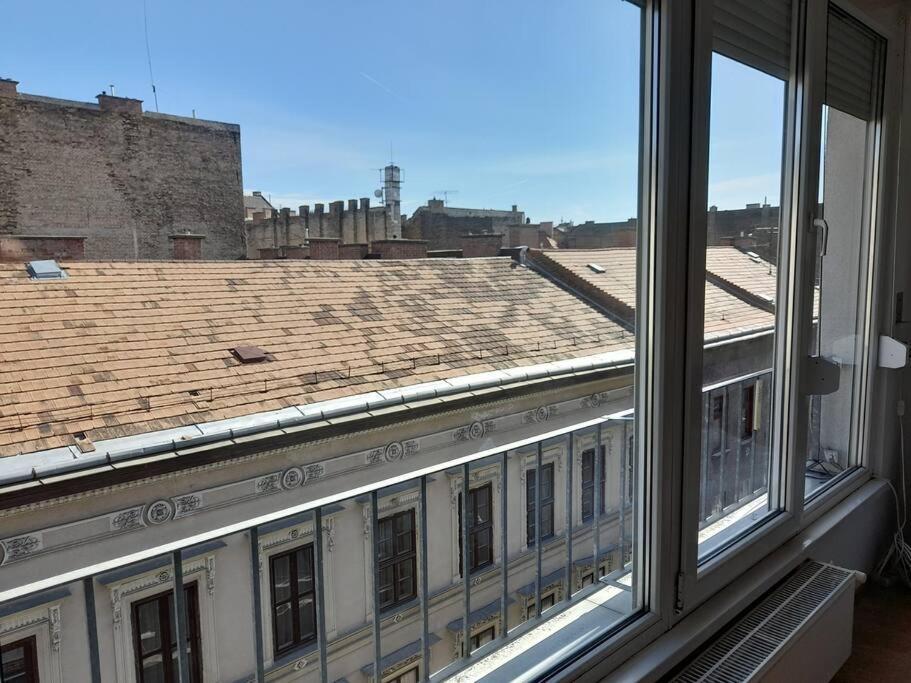 Lovely Apartment In City Centre For 4 Guests 布达佩斯 外观 照片
